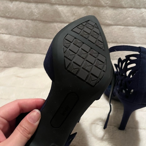 Blue Suede Heels - Size 7.5 - Picture 2 of 4